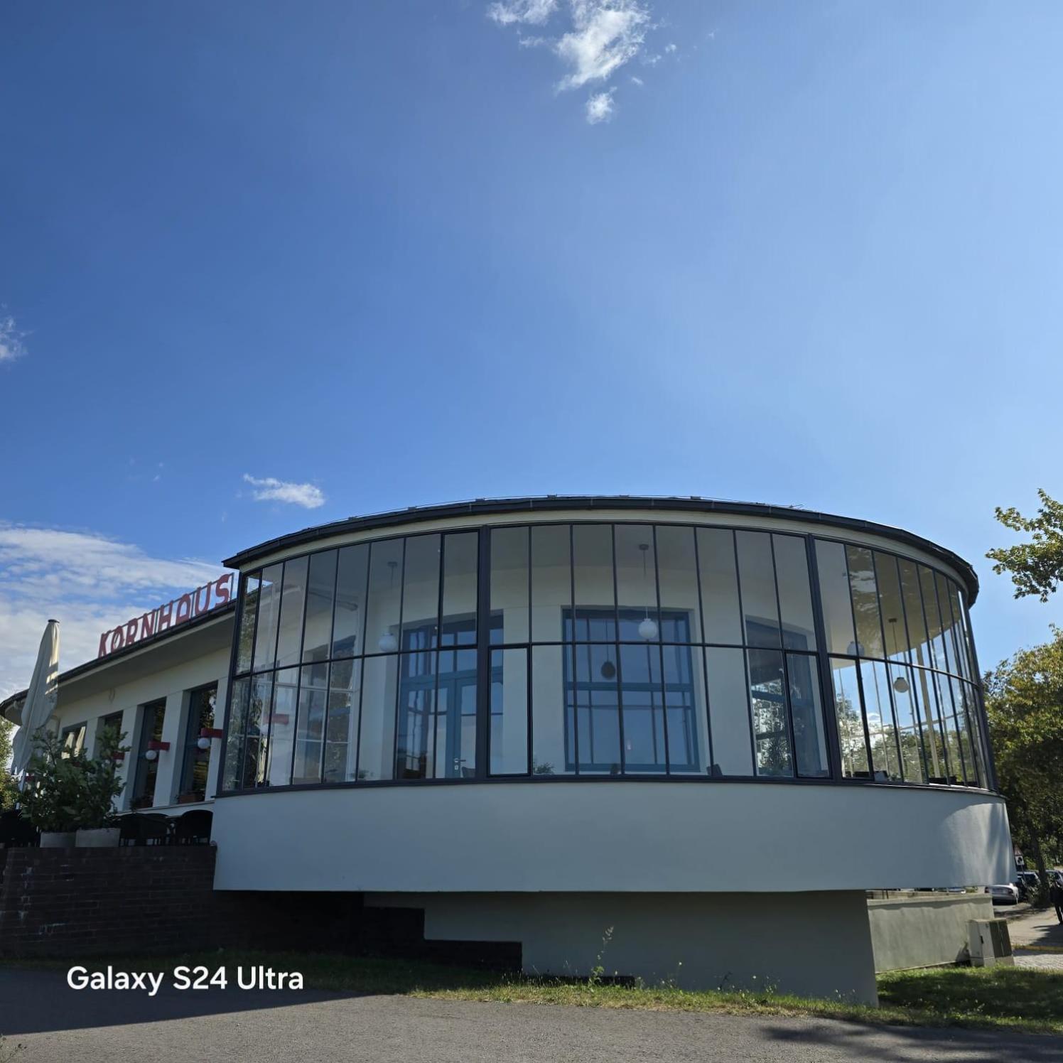 City Apart - Fewo Klimaanlage Whirpool Panoramafenster 5 Personen Kulturdenkmal Dessau-Rosslau Eksteriør billede